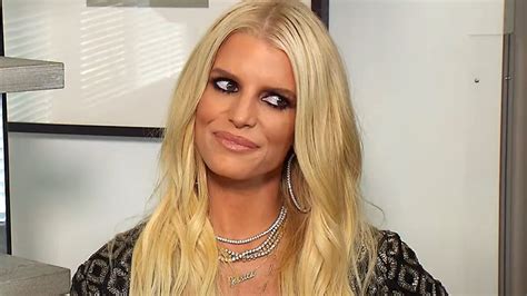 Jessica Simpson Jokes She S Always Been Known For [her] Double D S In New Post Anewswire