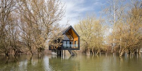 Small River House By Remorker Architects Wowow Home Magazine