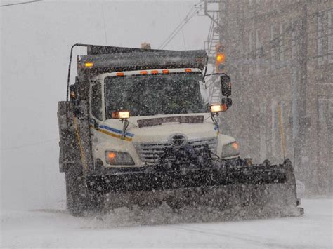 Morgantown Leaders Seek Solutions After Snowstorm Paralyzes Area