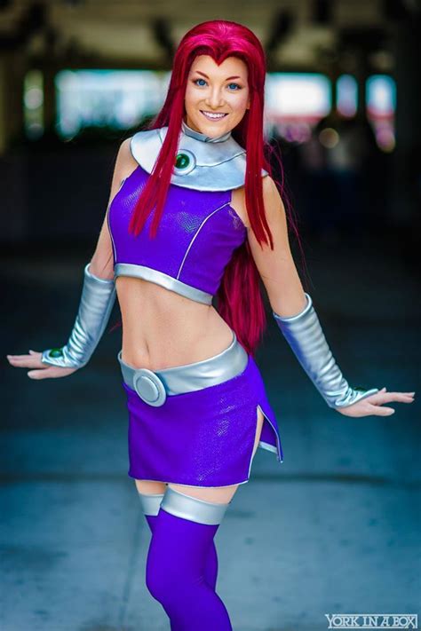 Pin On Best Teen Titans Cosplay Group