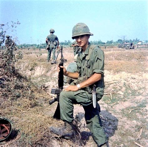 Sint Tico Foto Armas De La Guerra De Vietnam Actualizar