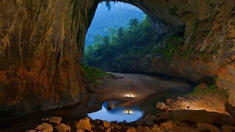 The Blue Arrow Hang Son Doong The Worlds Largest Cave Vietnam