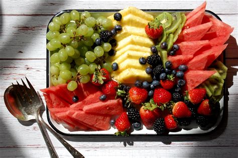 How To Arrange A Fruit Platter