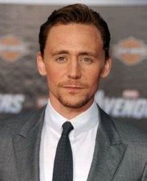 Лауреат премий лоренса оливье и «золотой глобус». Tom Hiddleston Upcoming Movies (2021, 2022) | Tom ...