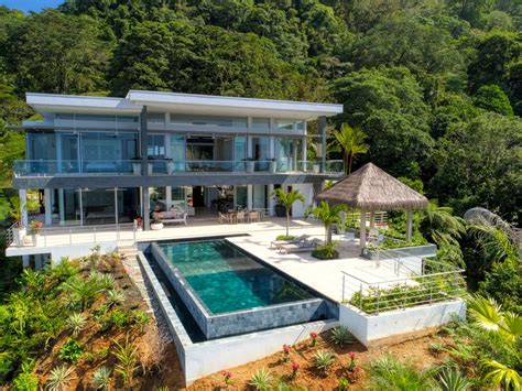 53 Acres 4 Bedroom Modern Luxury Ocean View Home With Pool