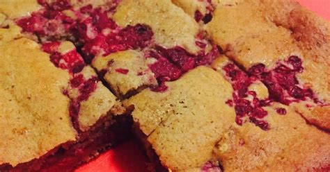 Jetzt ausprobieren mit ♥ chefkoch.de ♥. Kalorienarmer Himbeer-Haselnuss-Kuchen | Rezept | Rezepte ...