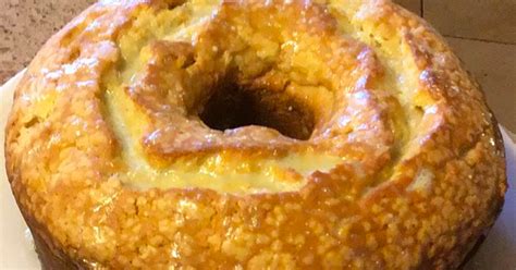 This eggnog pound cake is both dense and moist. EGGNOG POUND CAKE | Delish Cooks