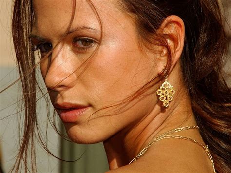 Beautiful Pictures Of Rhona Mitra Lara Croft Model Denise Vasi Rhona