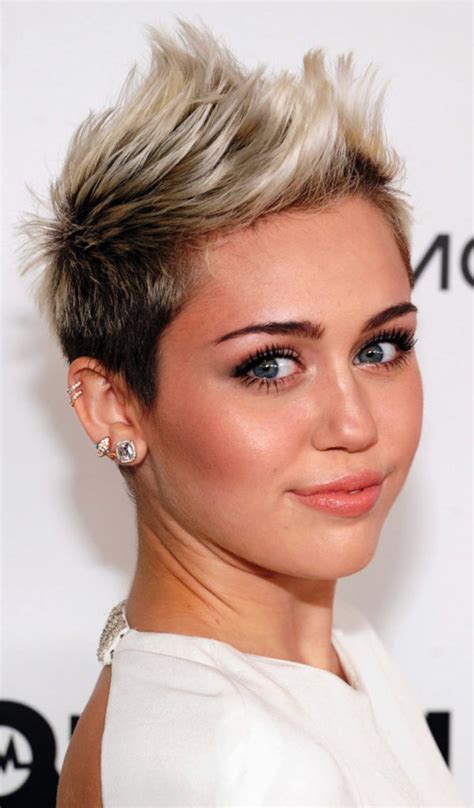 30 Funky Hairstyles For Short Hair Look Bold And Hot Haircuts
