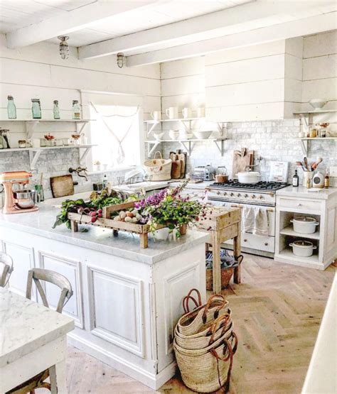 Tea towel ladder for farmhouse kitchen by chalk to me design co. The 15 Most Beautiful Kitchens on Pinterest - Sanctuary Home Decor