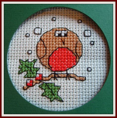 Christmas cross stitch patterns to get you in the holiday spirit. Kandipandi: Cross Stitch Christmas Cards