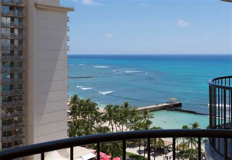 Book Waikiki Beach Marriott Resort And Spa Honolulu Hawaii
