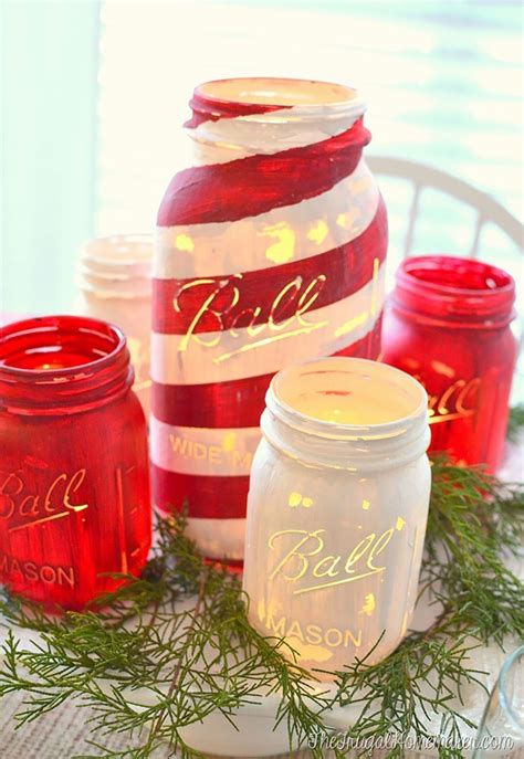 Easy Mason Jar Christmas Crafts That Are Just As Pretty As They Are Fun To Make Mason Jar