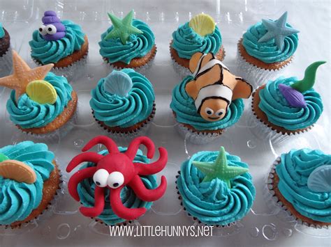 Under The Sea Cupcakes Sea Cupcakes Cupcake Art Cup Cakes Icing