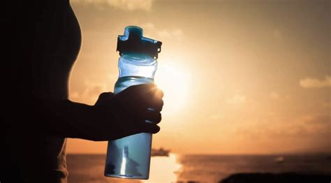5 Tips To Achieve Drinking 3 Liters Of Water A Day Healthful Dose