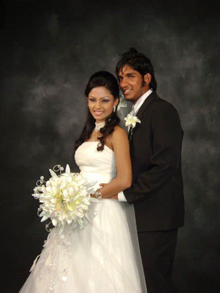 Sri Lankan Stars Wedding Photos Shalani Tharakas Wedding Photos