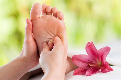 9 Disadvantages Of Foot Massage Hard To Believe Fitness Deciphers
