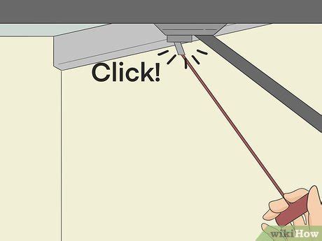 A side lock (sk7115), to lock the garage. Simple Ways to Open a Garage Door Without Power: 10 Steps