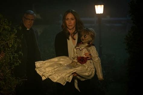 The Creepy Doll Is Heading Home Annabelle Comes Home This November To Digital Dvd And Blu Ray