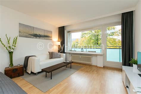 Moderne Kleine Möblierte Wohnung Mit Balkon Und Schwimmbadnutzung In