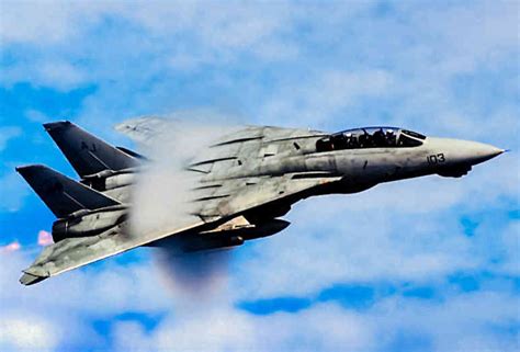 17 Things You Didnt Know About The F 14 Tomcat Vintage Aircraft F14