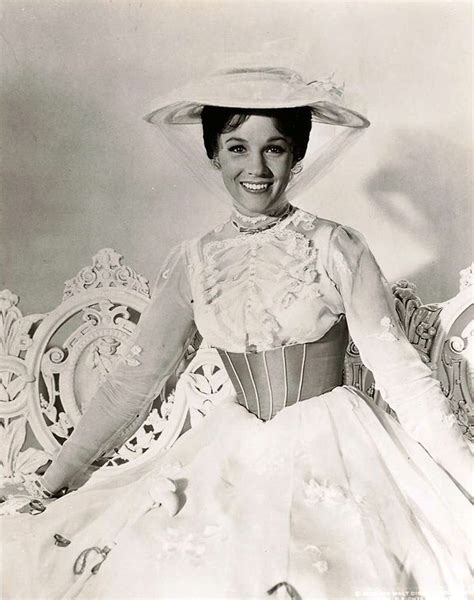 Julie Andrews Did Not Know She Played Mary Poppins Julie Andrews Mary Poppins Mary Poppins