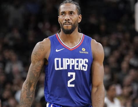Despite being rich and famous, kawhi leonard seems to have perfected keeping a low profile and as a result of that, fans are often in the dark about recent happenings in his private life. Kawhi Leonard Wife (Kishele Shipley), Girlfriend, Father, Height, Daughter » Celeboid