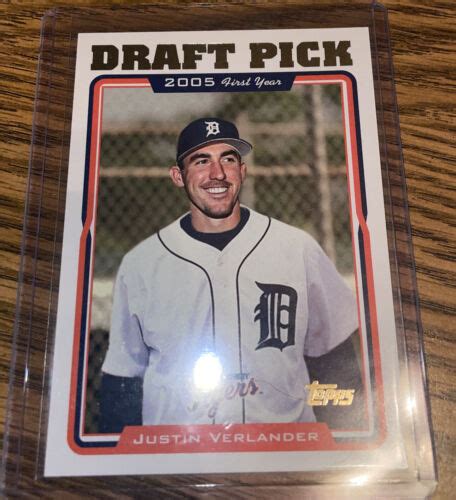 2005 Topps Justin Verlander Rookie Card RC First Year Draft Pick 677