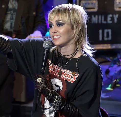 Miley Cyrus Demands Your Attention With New Live Album The Miami