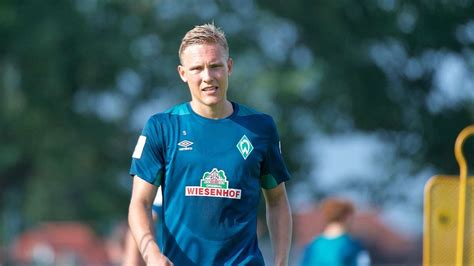 Ludwig augustinsson besitzt bei werder bremen einen vertrag bis 2022. Neuer Vertrag für Ludwig Augustinsson - Werder Bremen | News