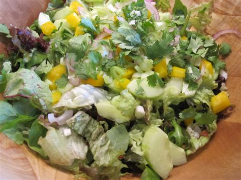 Linguine, white wine, tomato, maine diver scallop, lobster, tiger prawn, manila. Frutti Di Mare Seafood Salad Recipe — Dishmaps