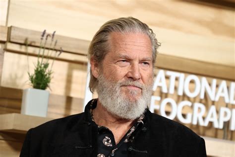 Jeff Bridges Cancer Battle Update Iron Man Star Wants To Tour With His Band After Health