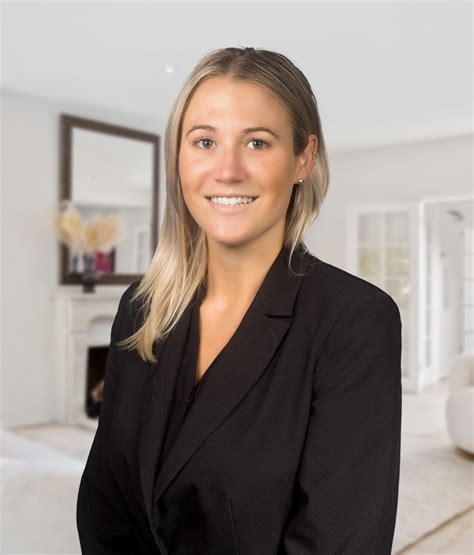 Emily Smart Real Estate Agent At Hudson Bond