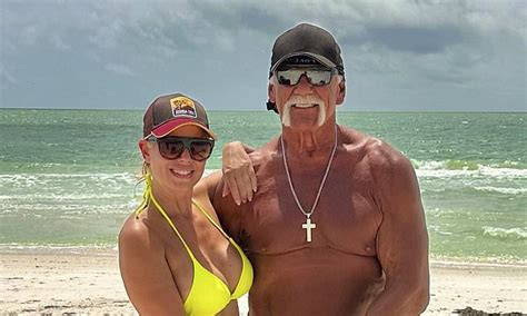 Photos Hulk Hogan Gets Married To Sky Daily Ewrestlingnews