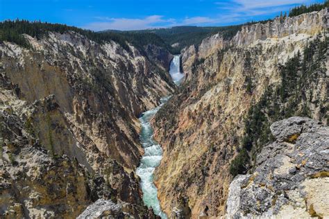 Upper Falls Yellowstone National Park OC 6000x4000 R EarthPorn