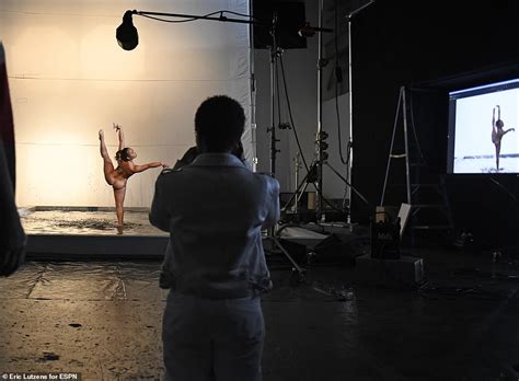 Gymnast Katelyn Ohashi Poses Naked For Espns September Body Issue