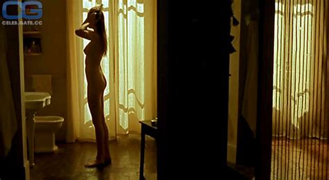 Leelee Sobieski Nude Pictures Onlyfans Leaks Playboy Photos Sex Scene Uncensored