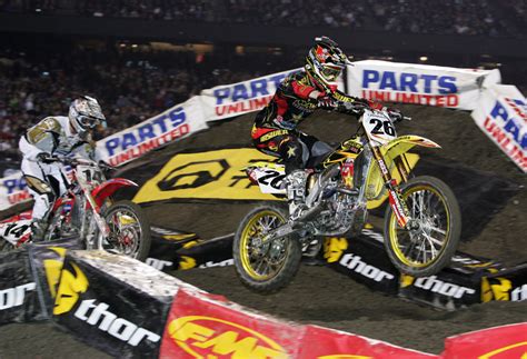 Michael Byrne And Kevin Windham 2007 Ampd Mobile Supercross San