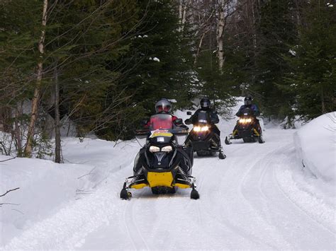 Snowmobile Ontario Canada Overview And Videos Intrepid Snowmobiler