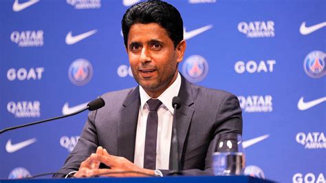 Psg S Qatari Owners Looking To Invest In Premier League Club And Met With Spurs Chairman Daniel