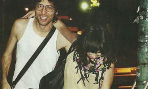 Homenaje a ratones paranoicos, swingverguenzas, joaquín levinton feat. La ventana indiscreta de julia: Otro novio para Celeste Cid