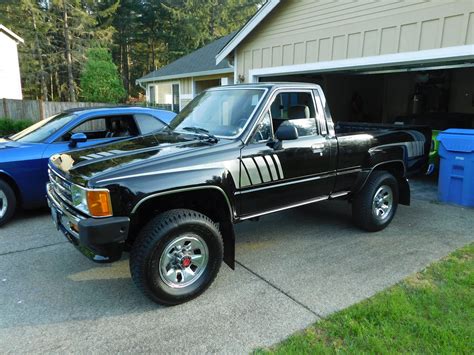 1989 1990 vw taro 2l engine 2.4 diesel engine workshop service manual same as toyota hilux 89 & 90 download now. Daily Turismo: Auction Watch: 1988 Toyota HiLux SR5 Pickup