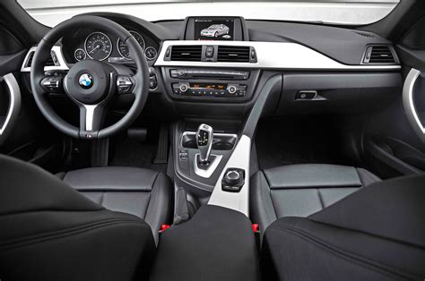 2013 BMW F30 320i Test Drive by MotorTrend - autoevolution