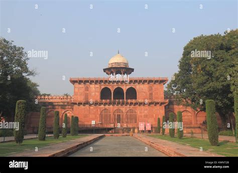 Taj Museum At Taj Mahal Complex In Agra India Stock Photo Alamy