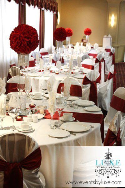 Red And White Wedding Reception Centerpieces Throw In Some Black And