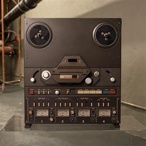 The record and playback head are physically separated, which results in a time lag between the signal being being able to select the proper bias for either high frequency/low distortion or standard tape results in four major benefits Tascam 34B 1/4" 4-Track Tape Recorder owned by Joe Trohman ...