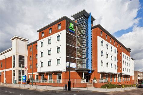 Does holiday inn stevenage offer free cancellation for a full refund? HOLIDAY INN EXPRESS STEVENAGE - UPDATED 2021 Hotel Reviews ...