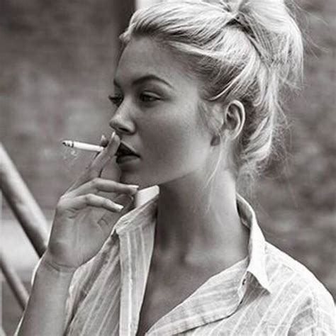 Pin On Smoking Hot