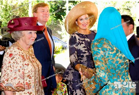 dutch queen beatrix l r crown prince willem alexander and princess maxima visit the