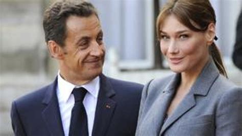 Nicolas Sarkozy Et Carla Bruni Déjà Un An De Mariage Premierefr